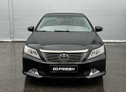 Toyota Camry 2013 - фото 2