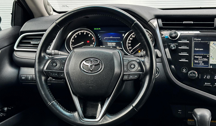 Toyota Camry 2018 - фото 13