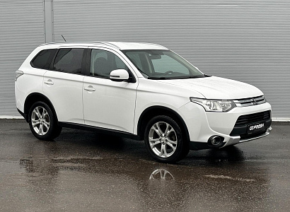 Mitsubishi Outlander 2014 - фото 0