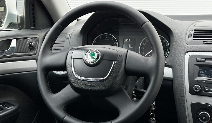 Skoda Octavia 2013 - фото 12